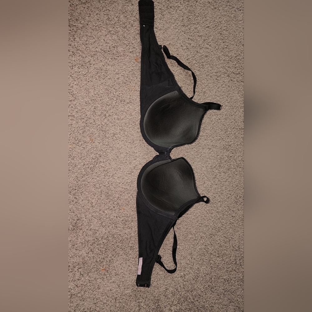 Fenty bras